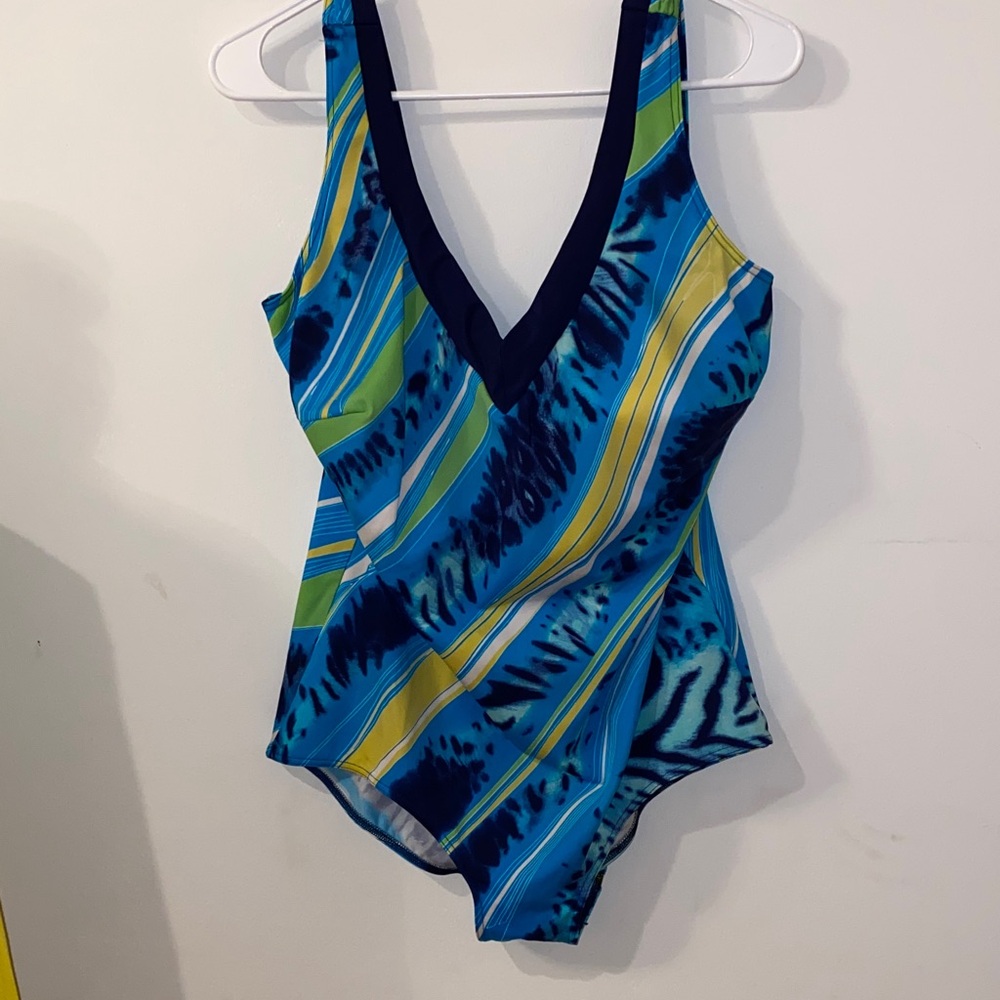 Glumann Contour Stylish Blue and Yellow Women's One Piece Swimsuit Size 20